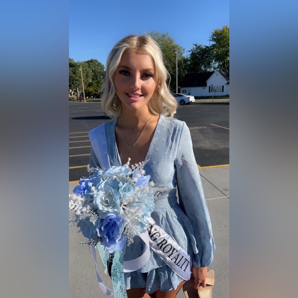 Blue romper. - Picture 6 of 6